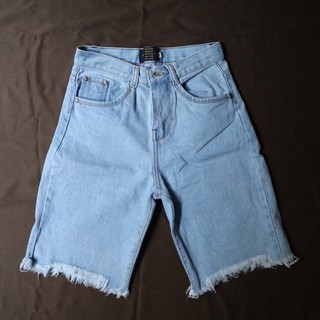 Quần đùi jean size S