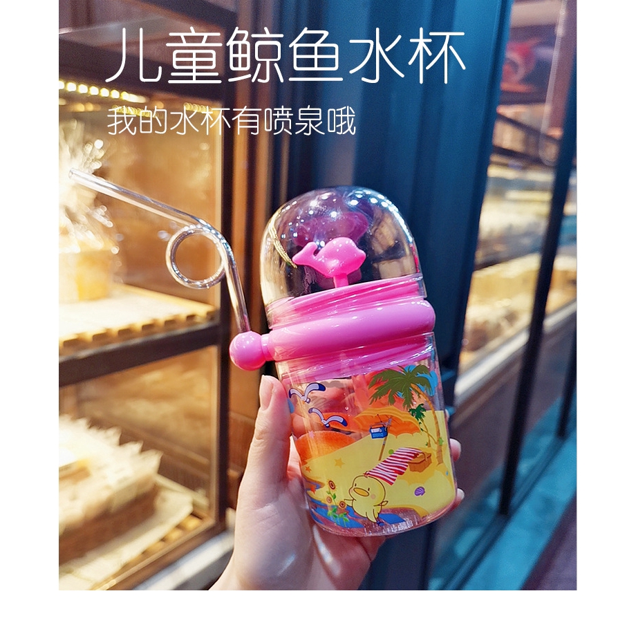 Bình đựng nước có ống hút hình cá voi đáng yêu cho bé