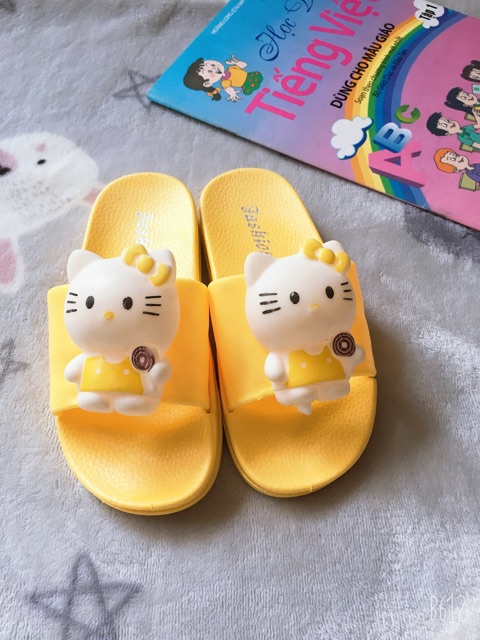 Dép bé gái hình mèo kitty siêu dễ thương