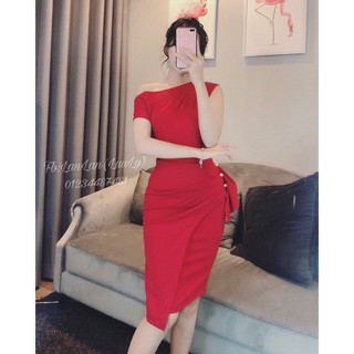 đầm ôm body trễ vai