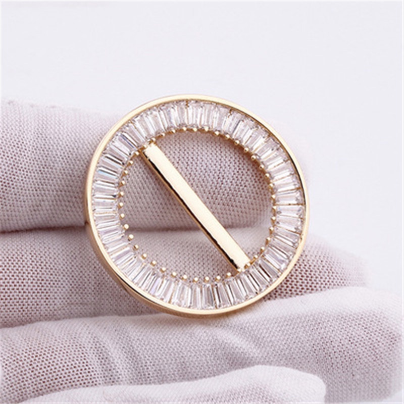 Khóa Khăn Lụa Hình Học Đơn Giản Thời Trang Hàn Quốc