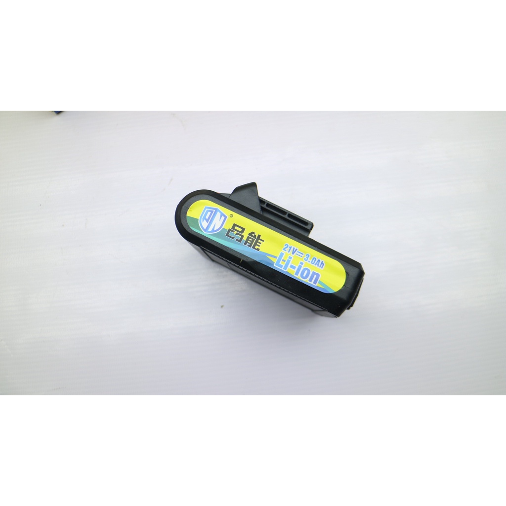 Pin 21V Hàng Nội Địa Trung Dùng Cho Máy 18V, 21V, 24V, 26V,36v Cùng Chân Pin Xịn Dung Lượng Cao