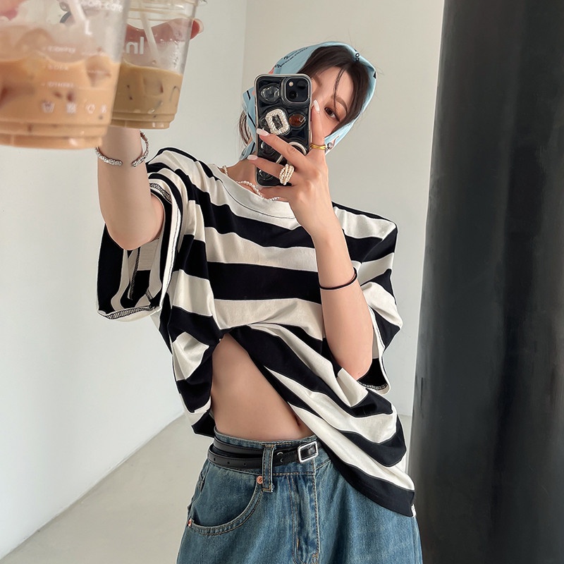 Áo Thun Ngắn Tay Cổ Tròn Họa Tiết Kẻ Sọc Thời Trang Trẻ Trung