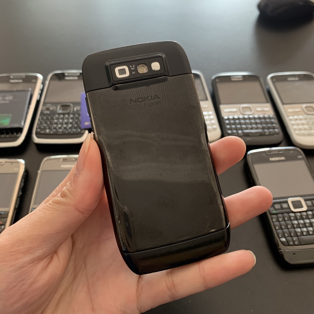 Điện thoại Nokia E71 Cũ Zin Nguyên Bản
