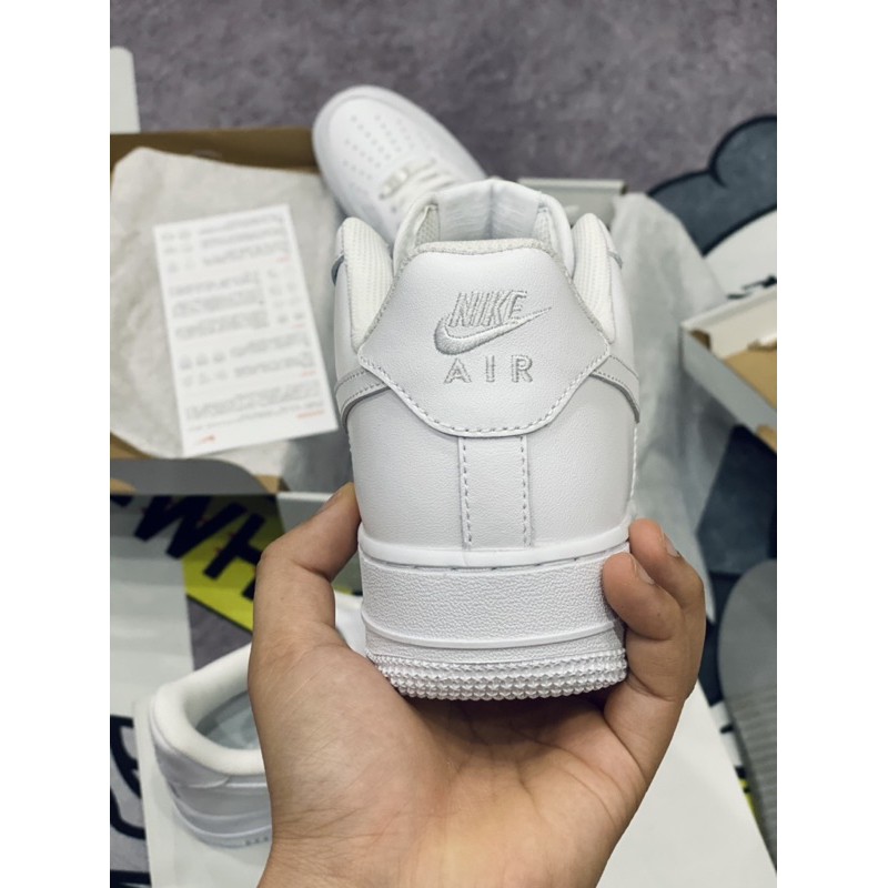 [AGsneaker] Giày thể thao dây buộc trắng tinh đi đúng size... | BigBuy360 - bigbuy360.vn