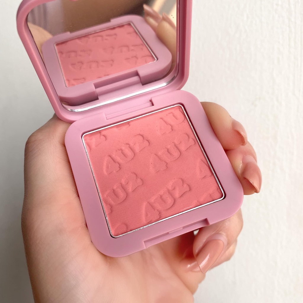 Phấn má hồng Thái Lan 4U2 Matte Blush On chất mịn lì có kèm gương 4.5gr