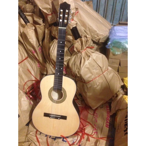 Combo guitar acoustic A75 (TẠI KHO XƯỞNG+bao vải+ capo có ty chỉnh cần chống cong
