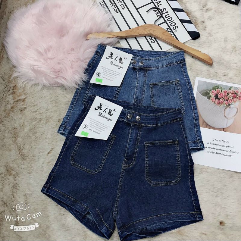 Quần short jean xanh lưng cao có túi nhỏ 2 bên và có 2 nút may cực đẹp ôm body lưng cao tôn dáng vòng 3 siêu xinh