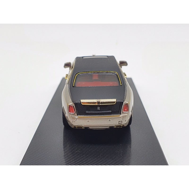 Xe Mô Hình Rolls-Royce Phantom 1:64 Collector's Model (Nâu Mui Đen Viền Vàng)