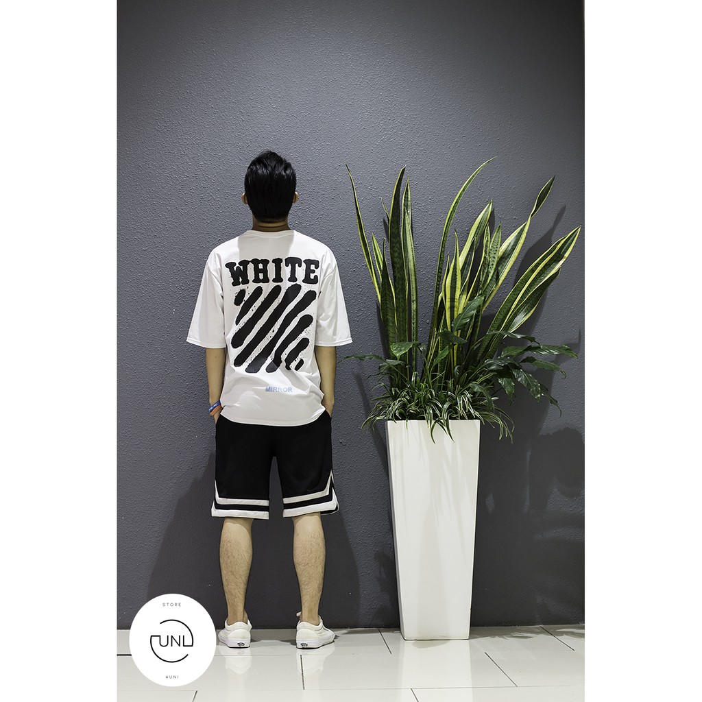 Combo áo thun off white và quần short 2v quần short v line | Uni Store