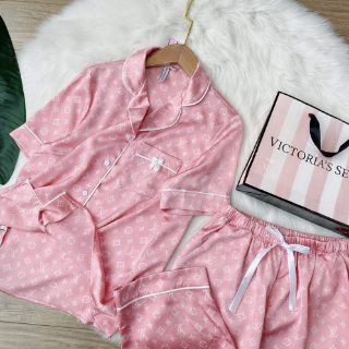 Bộ lụa mặc nhà lửng siêu xinh