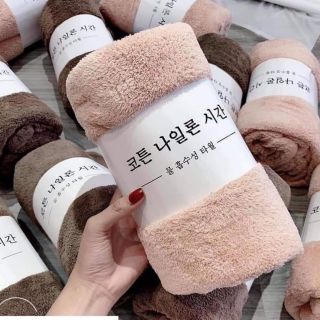 Set khăn tắm Hàn Quốc siêu xin, siêu thấm. Hàng dày dặn loại 1 nên rất đẹp các chị nhé.