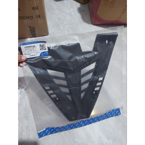 Chắn bùn trước Ex155 vva bảo vệ lốc máy exciter 155