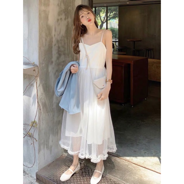 Đầm hai dây phối ren