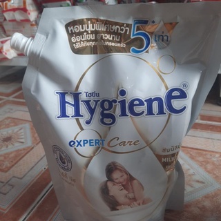 Nước xả vải hygiene màu trắng 1.3l