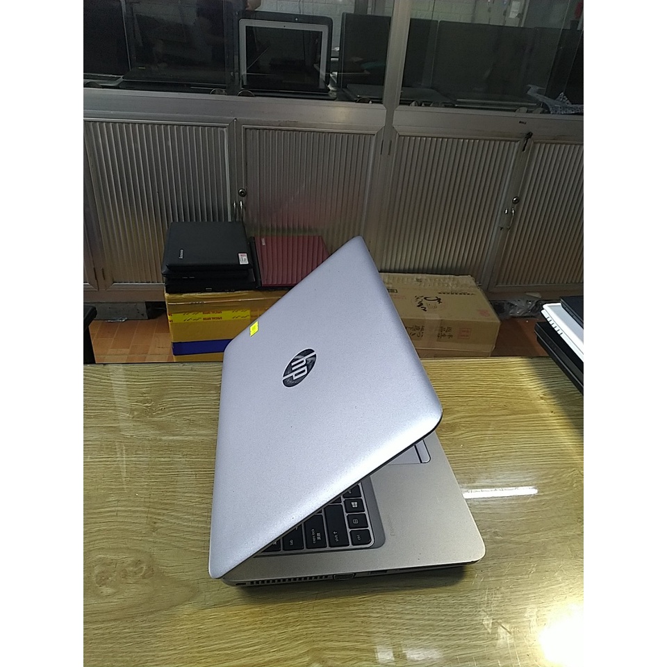 Laptop HP 820 g3