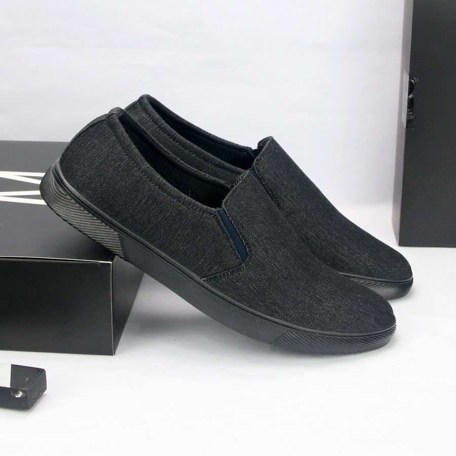 Giày lười vải nam full đen GN212 GấuNâu | BigBuy360 - bigbuy360.vn