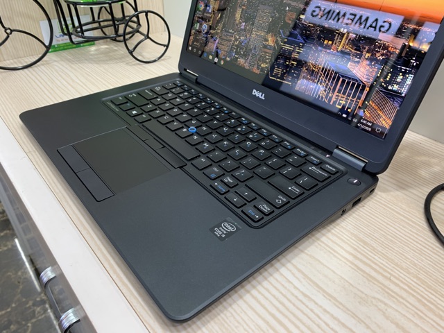 DELL LATITUDE E5450 cảm ứng