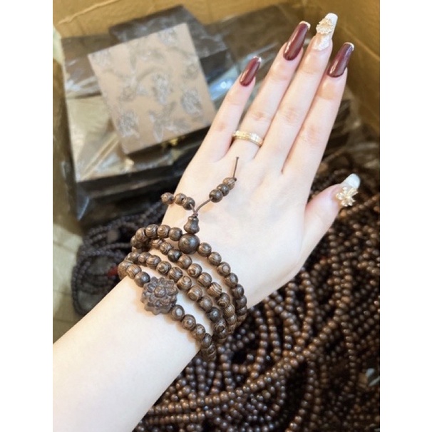 Vòng Tay 108 Hạt Trầm Hương Mix Hoa Sen Thời Trang, Hợp Phong Thuỷ