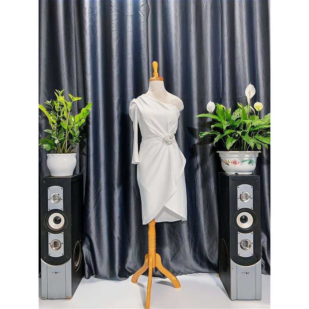 ☘️ Đầm Body Tay Dài Lệch Vai Một Bên Có Mút Ngực Chất Umi 2 Màu Đen & Trắng ☘️ | BigBuy360 - bigbuy360.vn
