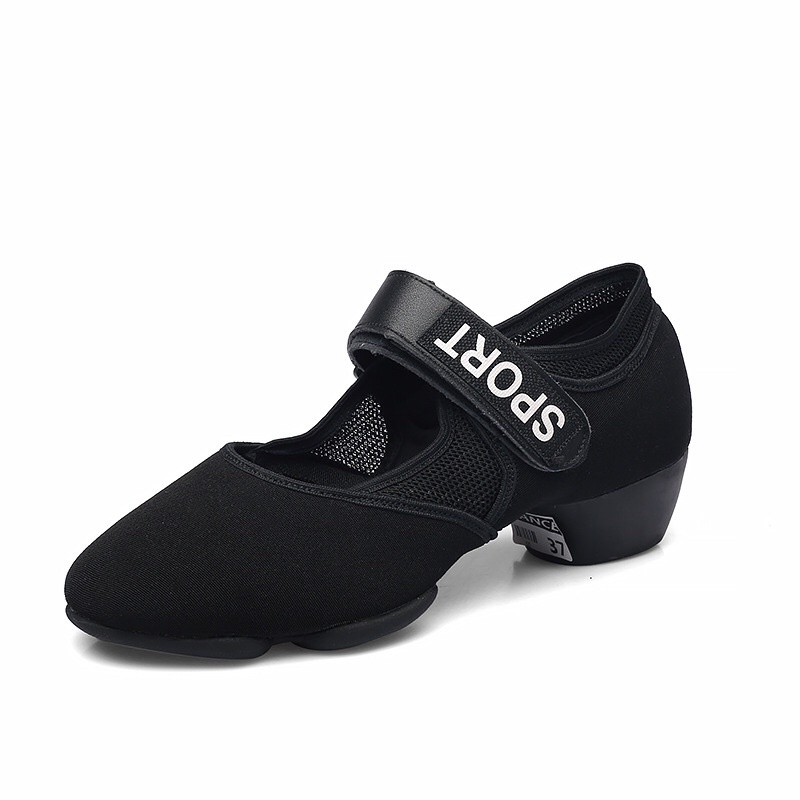 Giầy khiêu vũ đa năng. Hàng có sẵn