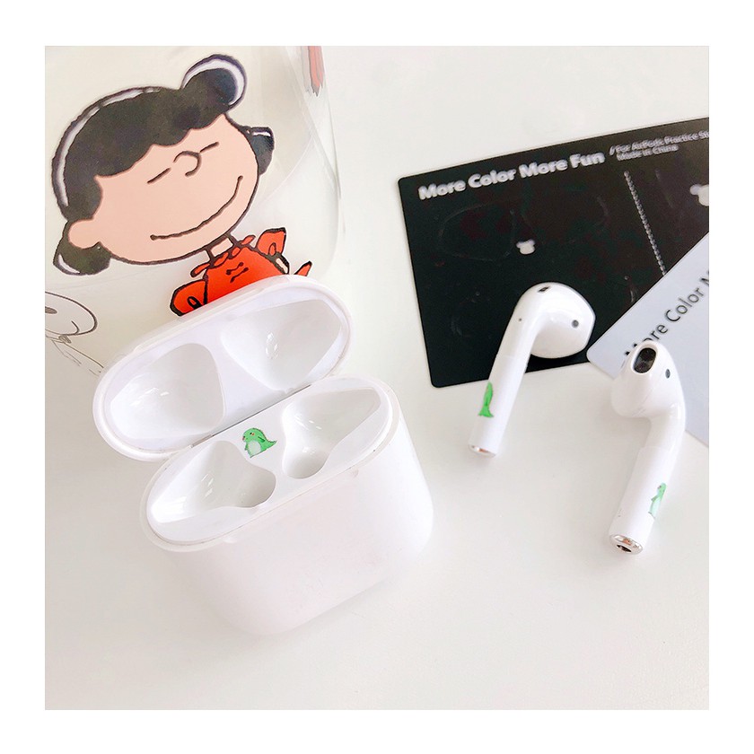 Miếng Dán Chống Bụi Họa Tiết Hoạt Hình Pikachu / Snoopy / Kaws Dễ Thương Cho Hộp Đựng Tai Nghe Airpods