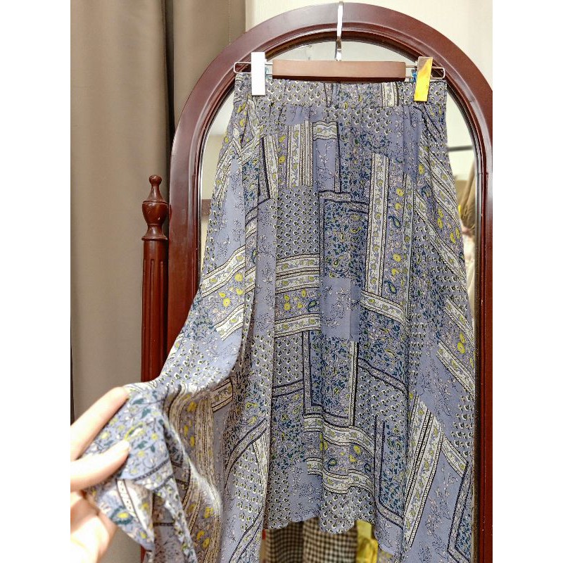 "Hàng khách chốt trên livestream" Chân váy voan Nhật siêu đẹp | BigBuy360 - bigbuy360.vn