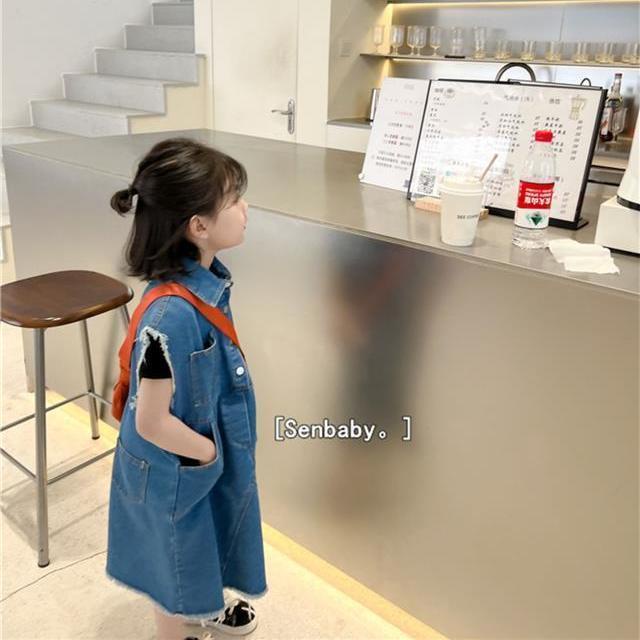 Đầm Denim Không Tay In Hoa 5 Món Thời Trang Mùa Xuân Cho Bé Gái