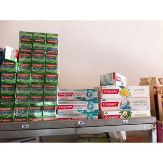 Kem đánh răng Colgate Vitamin C 170g