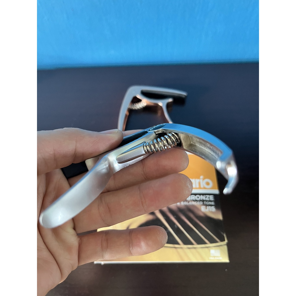 Capo Đàn Guitar-Kèm G.íao T.rình Tự Học Guitar Đệm Hát biên soạn Phong Guitar BMT