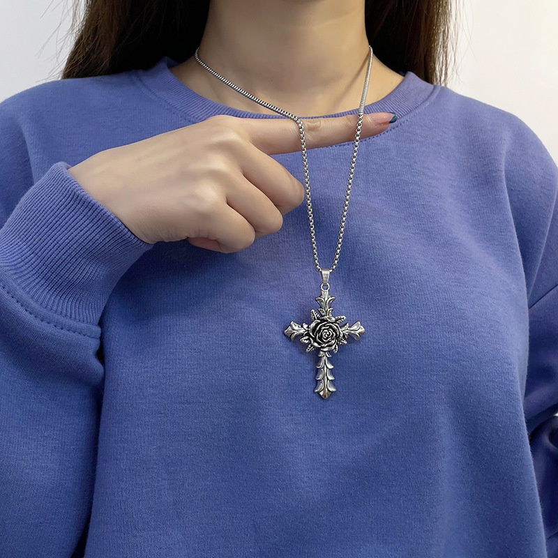 Vòng Cổ Dây Chuyền Chrome Hearts Hoa Hồng Dành Cho Nam Nữ