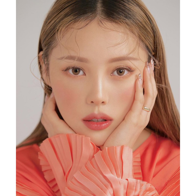 HÌNH CÔ GÁI  DÁN SALON TÓC, TIỆM NAILS & PHUN XĂM THẨM MỸ_DECAL DÁN TƯỜNG NÀNG THƠ