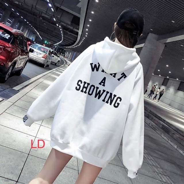 Áo hoodie WHAT A SHOWING in lưng LDU0919