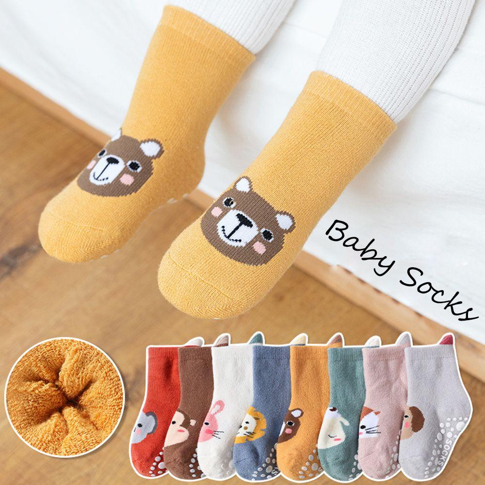 Đôi Vớ Giữ Ấm Chống Trượt Bằng Vải Cotton In Hoạt Hình Dành Cho Trẻ Em