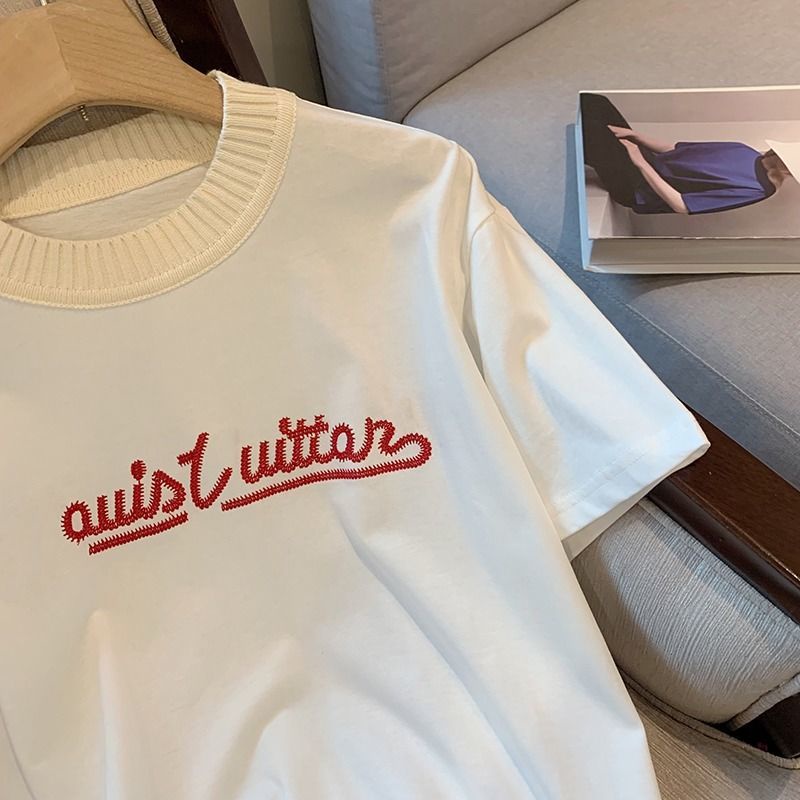 Áo Thun Tay Ngắn Thêu Chữ Mới Cho Nữ