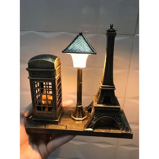 Đèn Ngủ 2 Màu Kiểu Dáng Tháp Eiffel Cổ Điển
