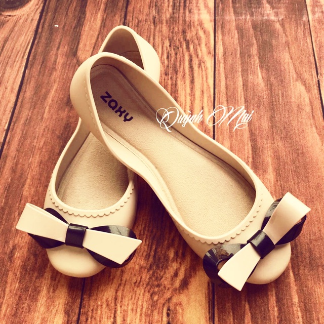 giày zaxy cho mẹ