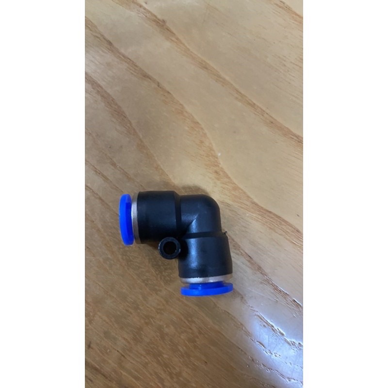 Co cuốn phun sương nối ống dây phun sương 8li