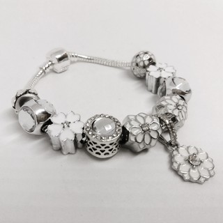 Vòng Charm Hoa Tuyết - Queen Silver