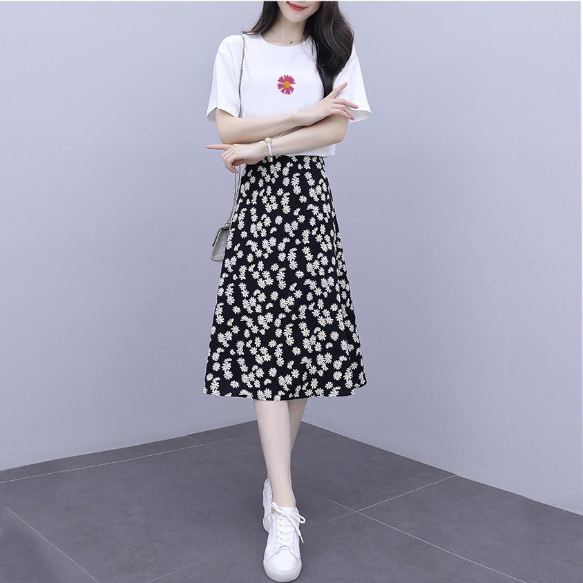 Chân Váy Hoa Cúc Nhí Siêu Dễ Thương - Hot Trend 2020 | BigBuy360 - bigbuy360.vn