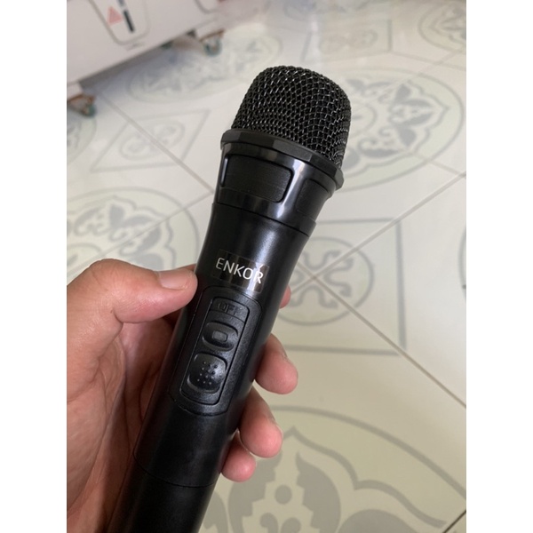 Micro Không dây Loa Kéo Karaoke Enkor L1218K - L0810K bh12T thumbnail