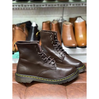 Boots nam Dr. Martens màu nâu size 42