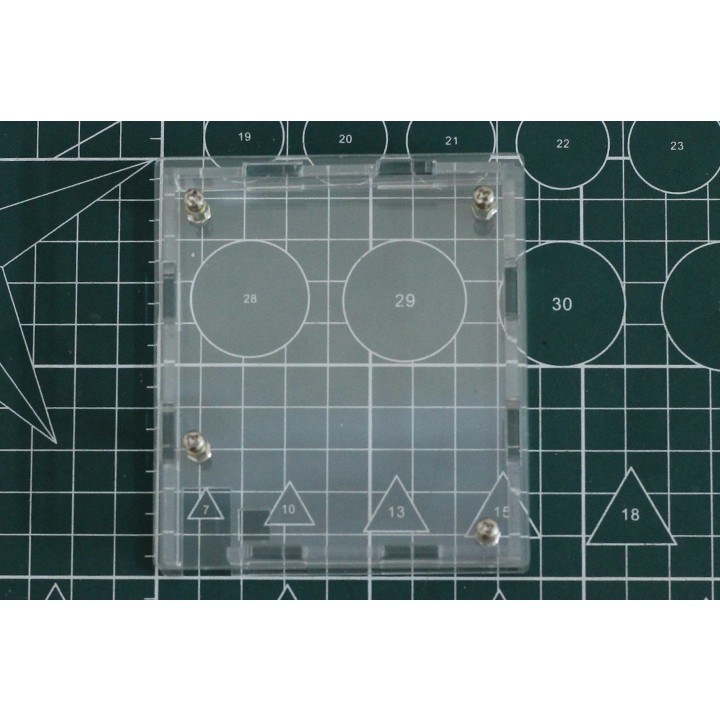 Vỏ Mica Trái Tim 32 Led Basic
