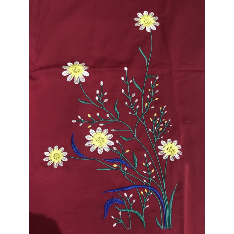 Váy Đầm Thêu Hoa Cúc Dáng Suông - Vải Lụa Gân Pháp Không Co Giãn - Size 50kg - 92kg | BigBuy360 - bigbuy360.vn