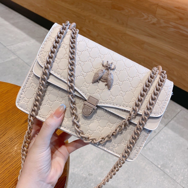 Túi xách chú ong siêu dễ thương - Túi xách nữ thời trang 2021 | BigBuy360 - bigbuy360.vn