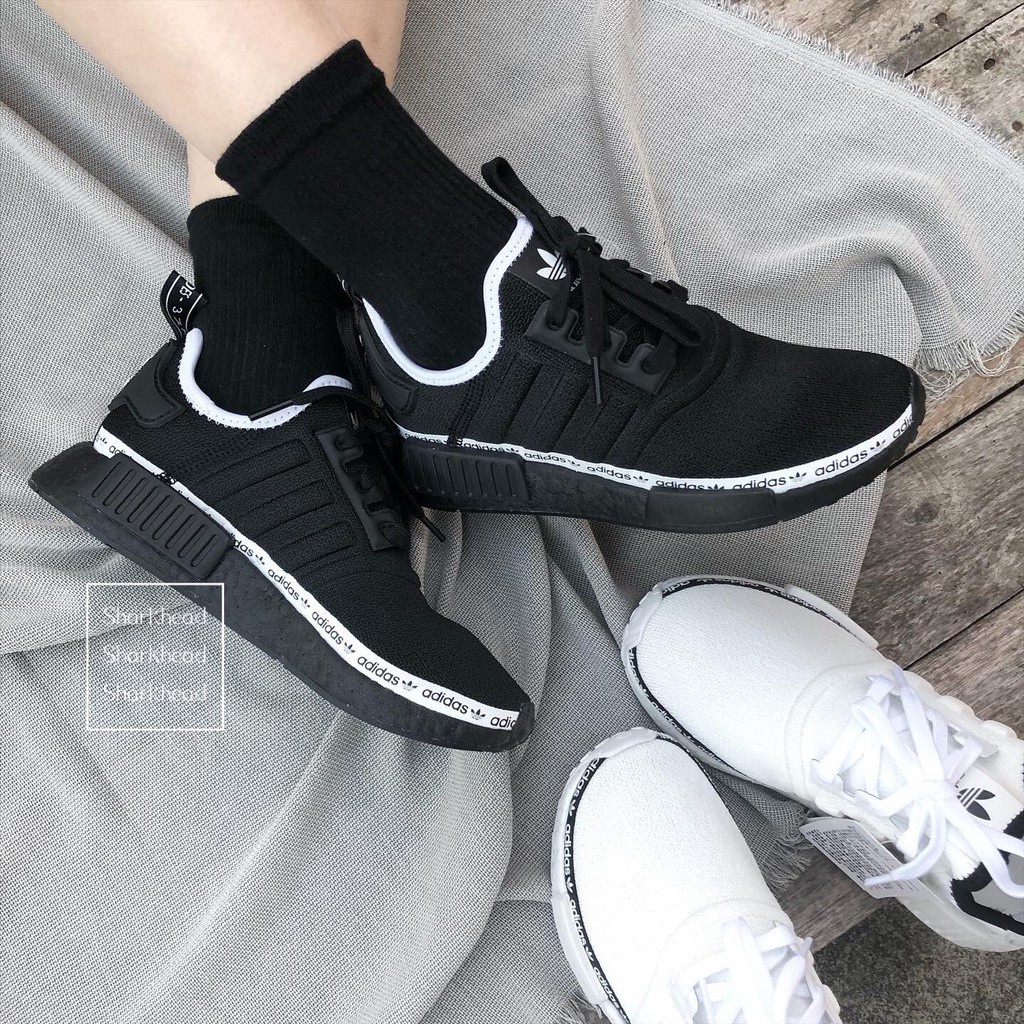 【Giày chạy thể thao】Giày NMD R1 Auth 💙FREESHIP💙CAdidas NMD R1 Core Black / Cloud White Chính Hãng