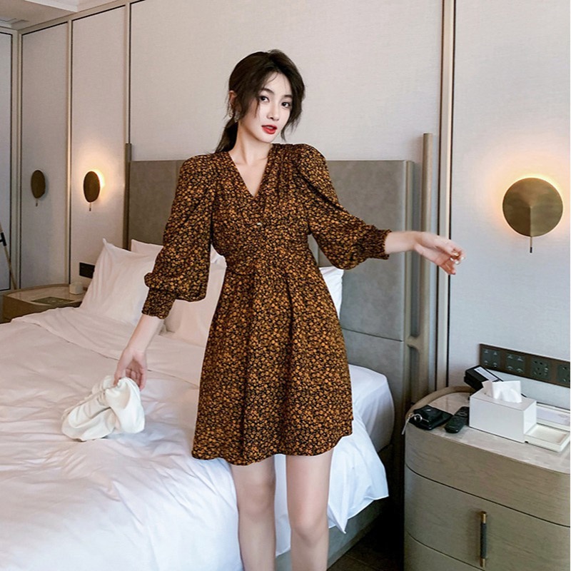 Đầm hoa IELGY tay dài cổ V thanh lịch thời trang cho nữ