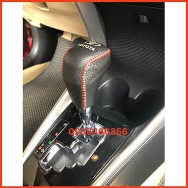 Bọc Da Cần số, Tay Phanh Xe Vios, Yaris 2019-2021 Số Tự Động.khắc logo theo hãng xe, nhiều màu sắc hợp tông màu nội thất