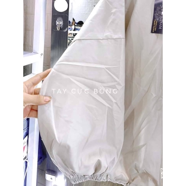 Áo khoác ka ki thêu logo bò siêu cute