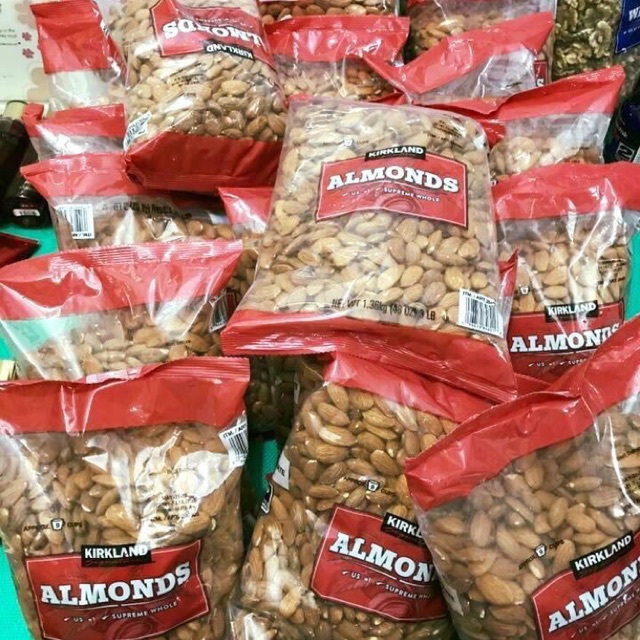 Hạt Hạnh Nhân Almond Kirkland 1,36kg